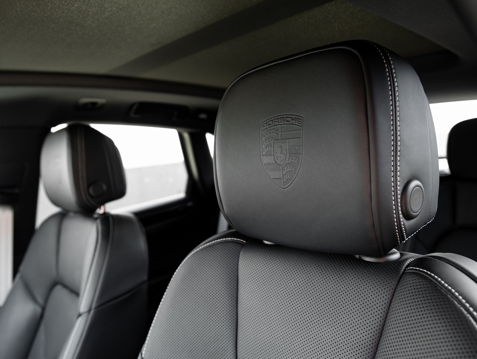 2025 Porsche Macan Macan