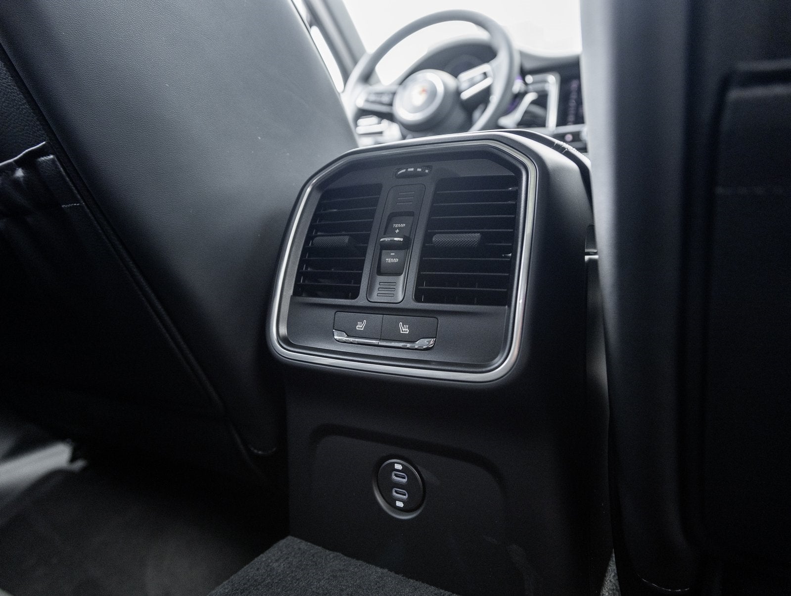 2025 Porsche Macan Macan