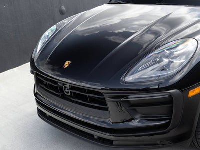 2025 Porsche Macan Macan