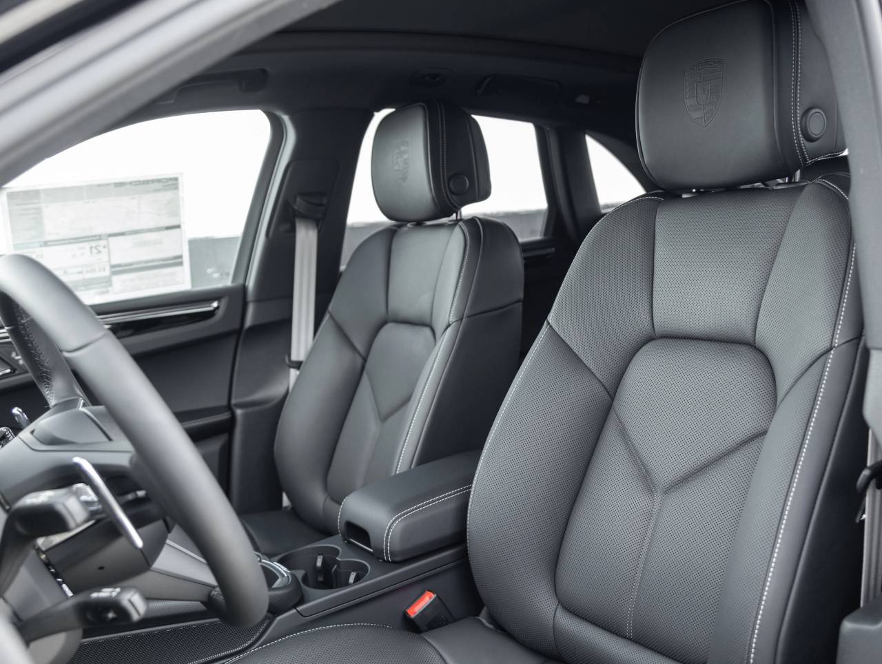 2025 Porsche Macan Macan