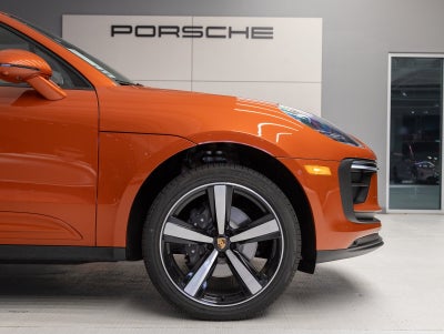2025 Porsche Macan Macan