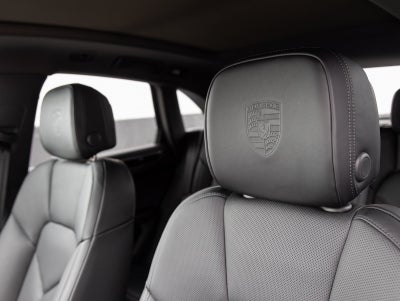 2025 Porsche Macan Macan