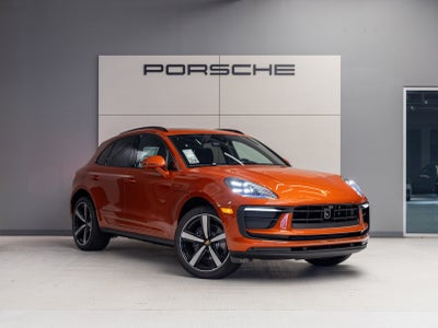 2025 Porsche Macan Macan