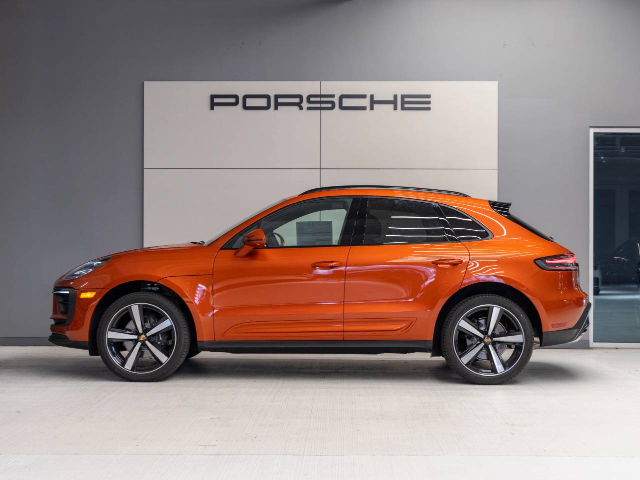 2025 Porsche Macan Macan