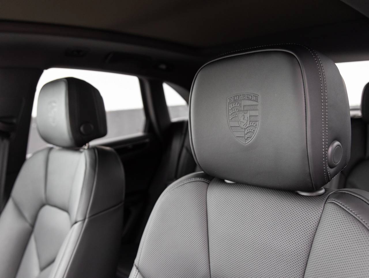 2025 Porsche Macan Macan