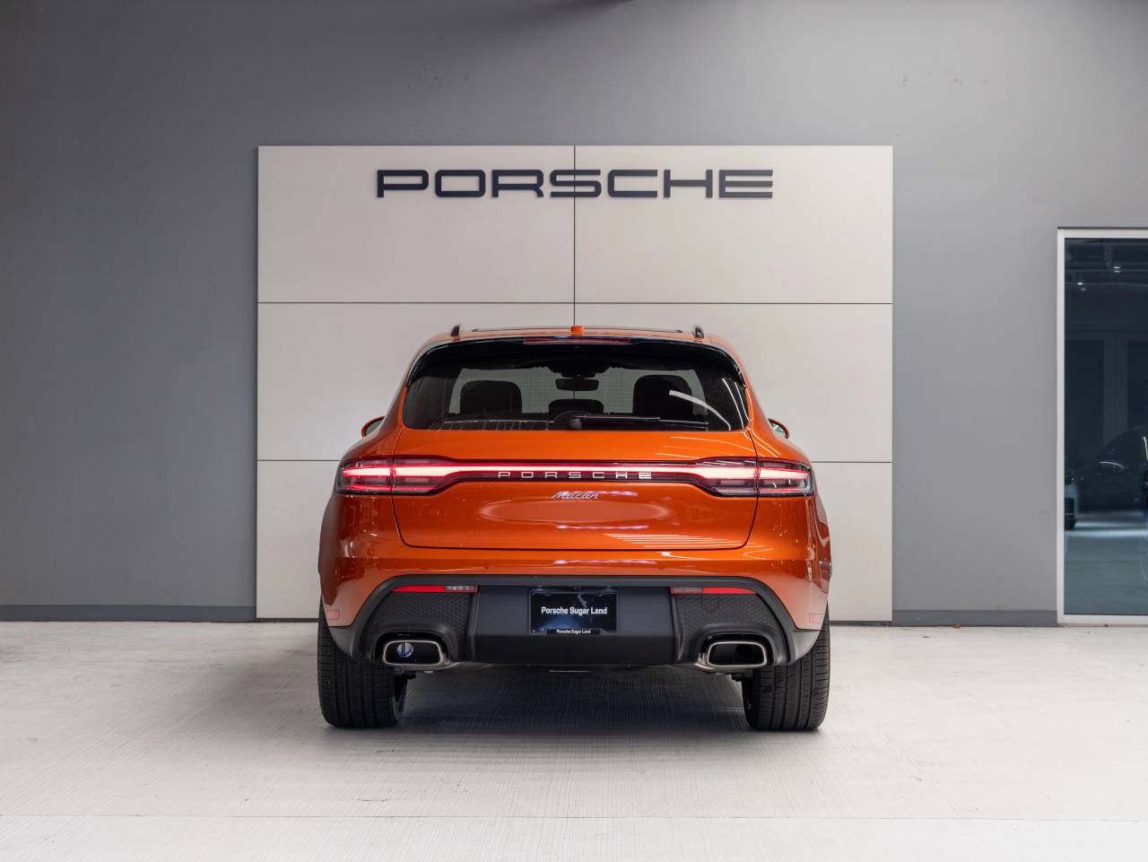 2025 Porsche Macan Macan