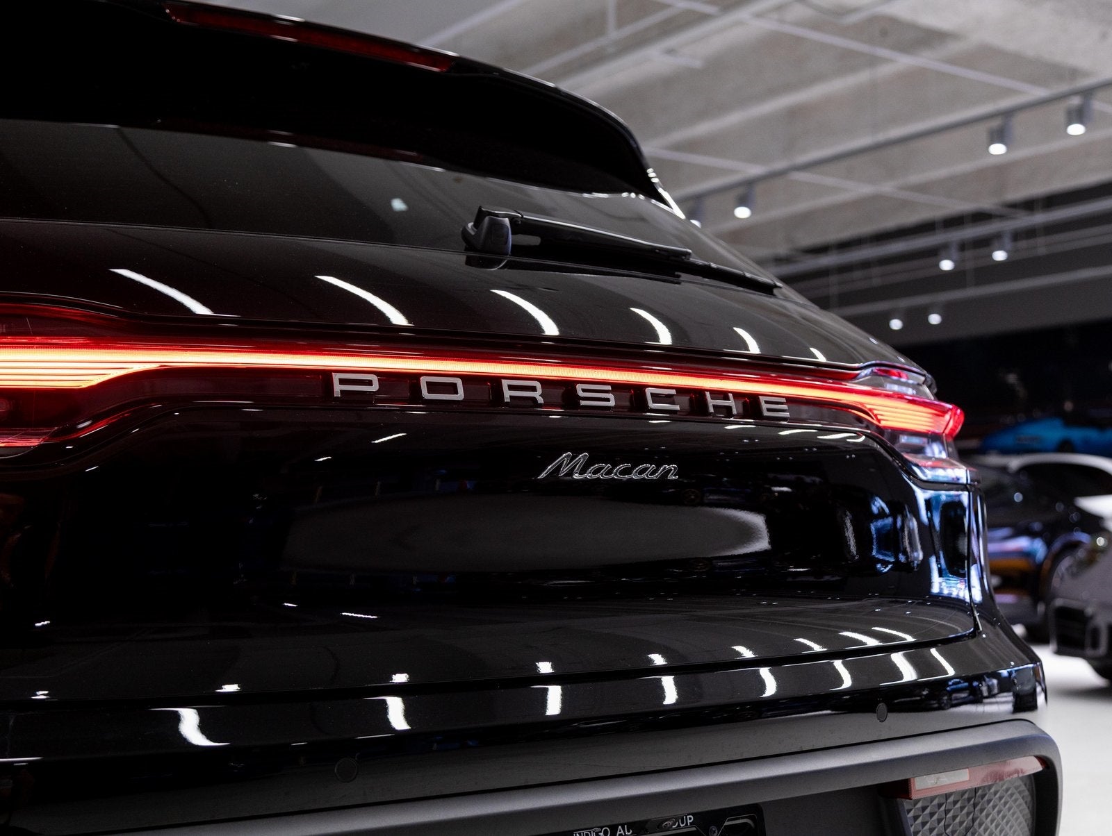 2026 Porsche Macan Macan