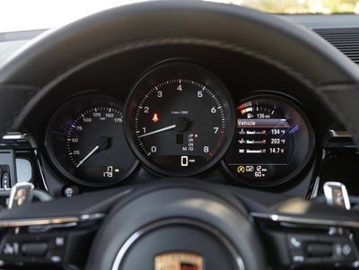 2026 Porsche Macan Macan