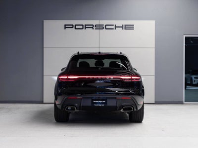2026 Porsche Macan Macan