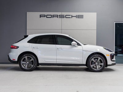 2026 Porsche Macan Macan