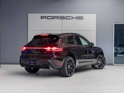 2026 Porsche Macan Macan