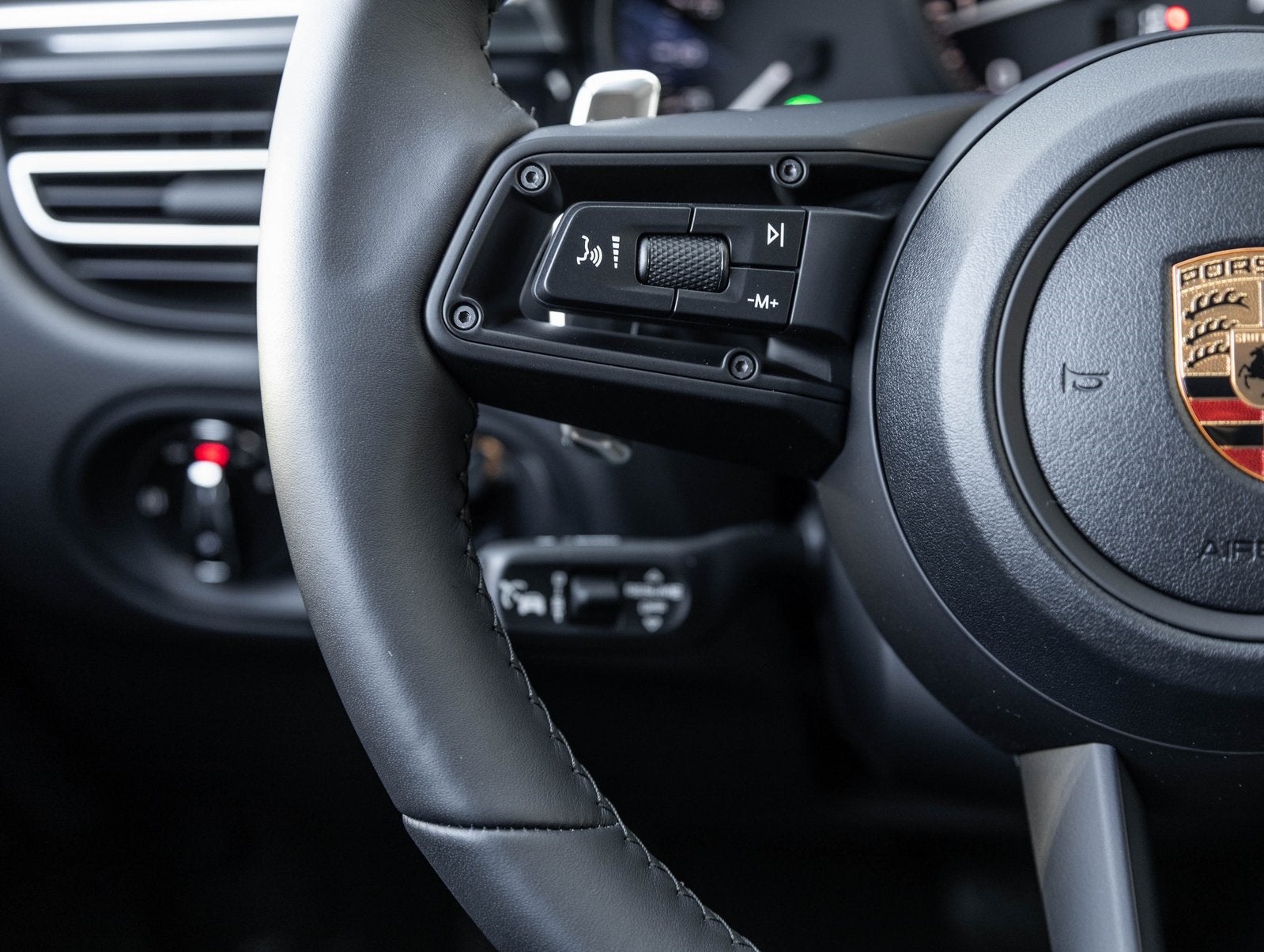 2026 Porsche Macan Macan T