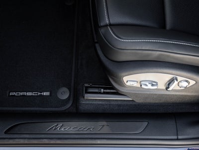 2026 Porsche Macan Macan T