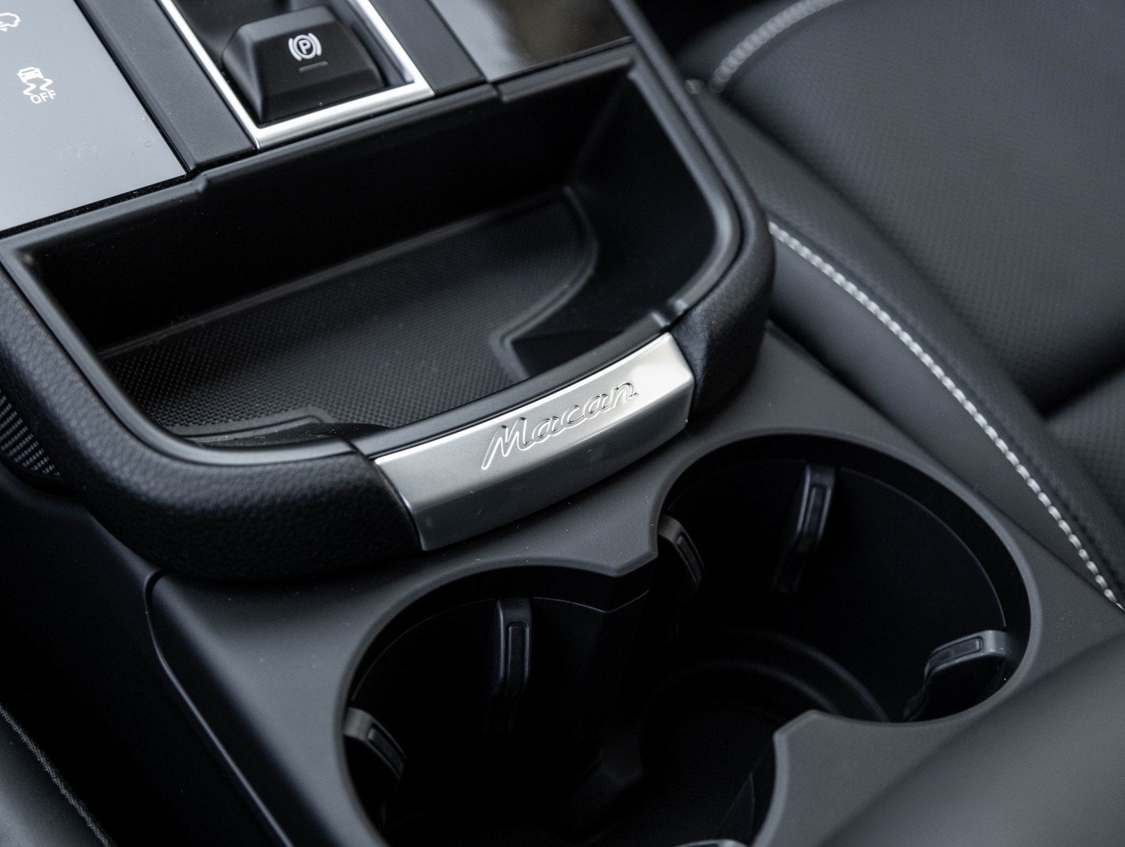 2026 Porsche Macan Macan T