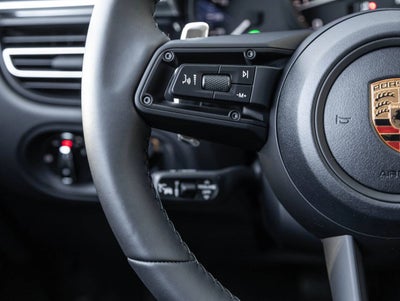 2026 Porsche Macan Macan T