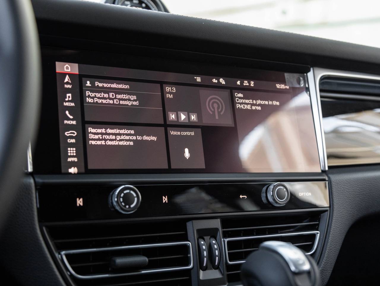 2026 Porsche Macan Macan T