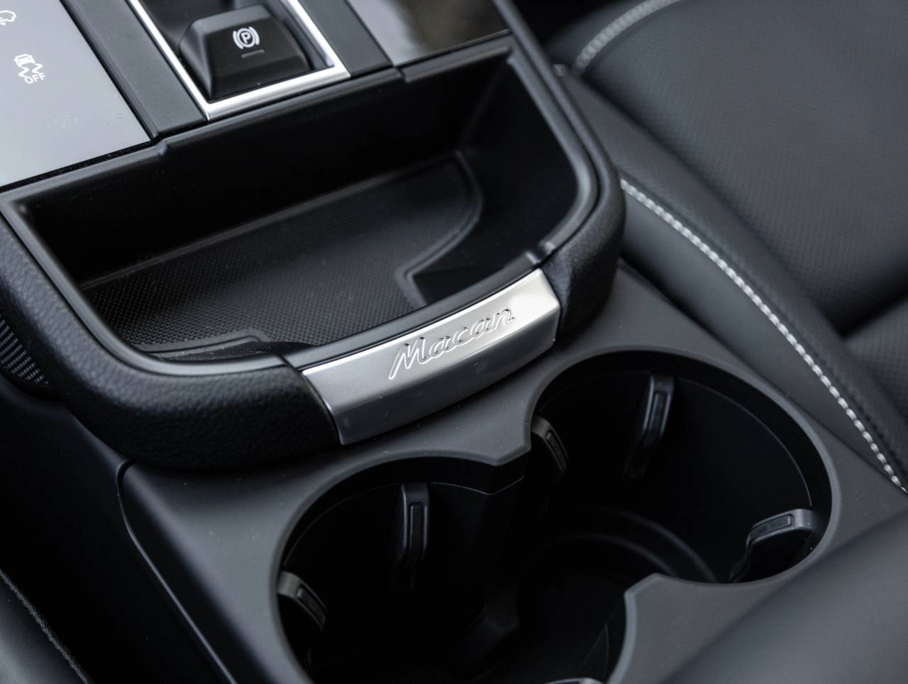 2026 Porsche Macan Macan T