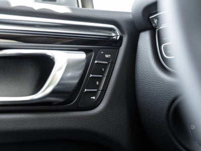 2026 Porsche Macan Macan T