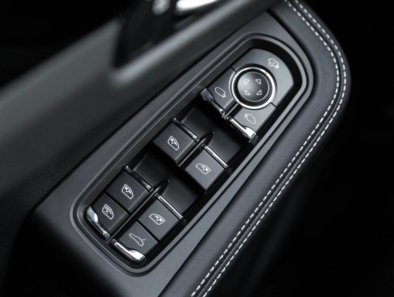 2026 Porsche Macan Macan T