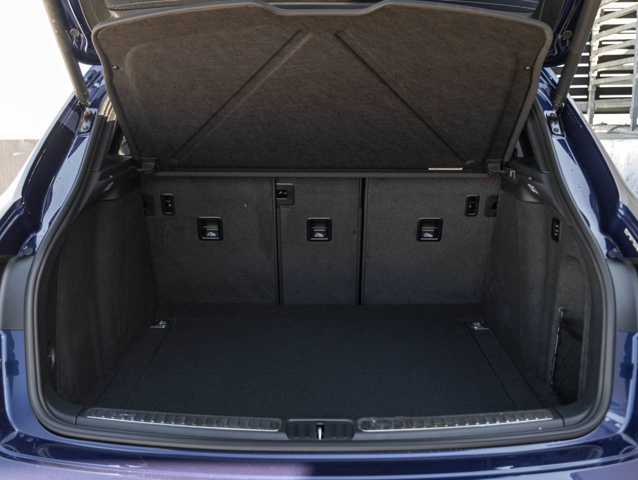 2026 Porsche Macan Macan T