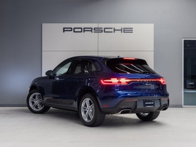 2026 Porsche Macan AWD