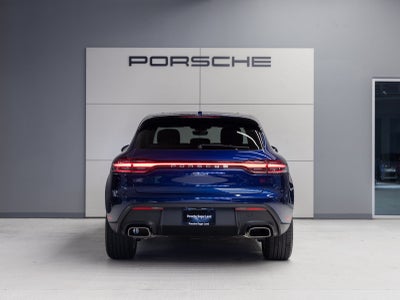 2026 Porsche Macan AWD