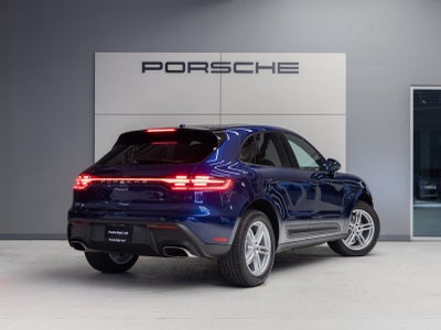 2026 Porsche Macan AWD