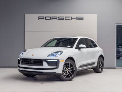 2026 Porsche Macan AWD