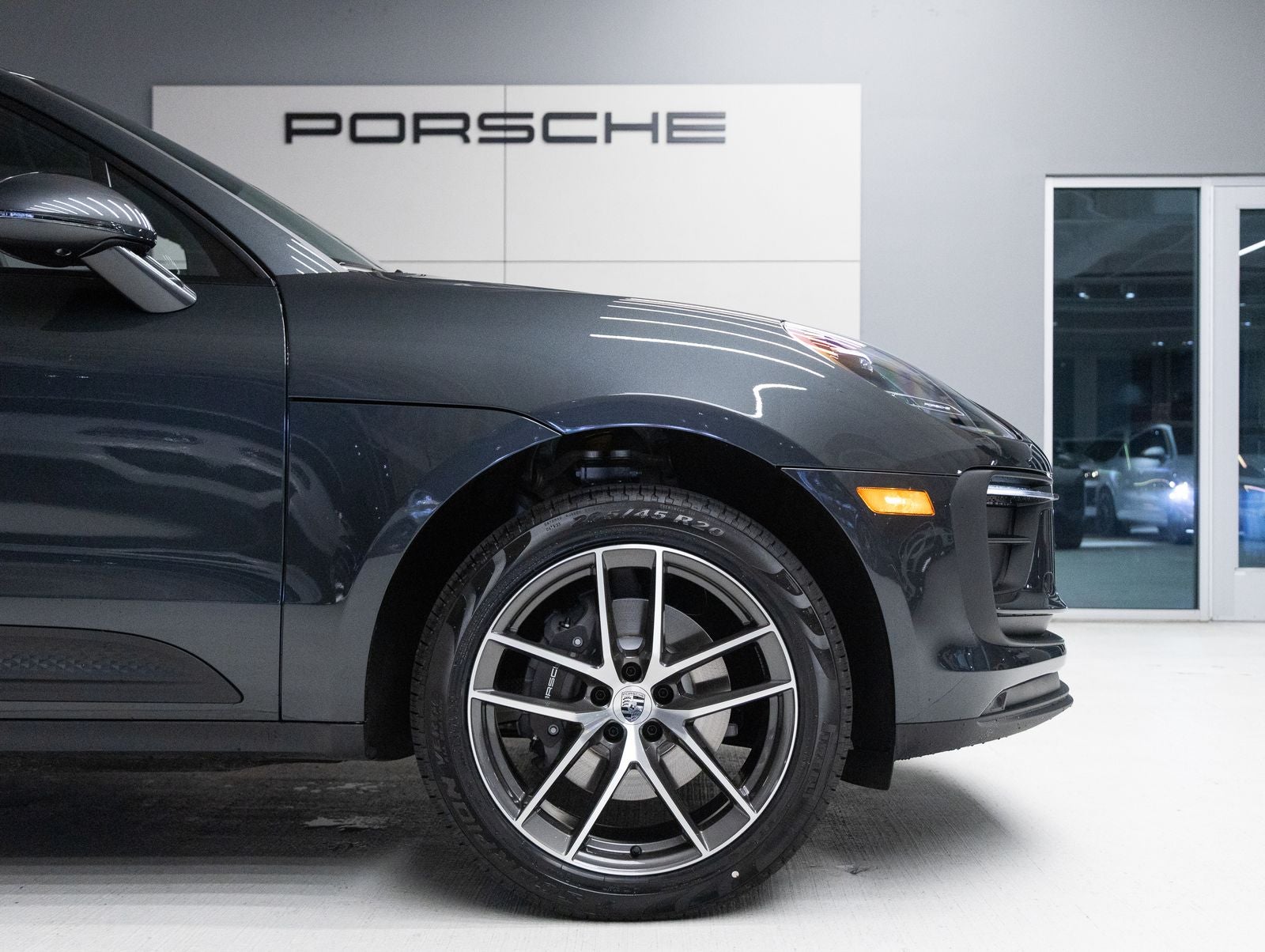2026 Porsche Macan AWD