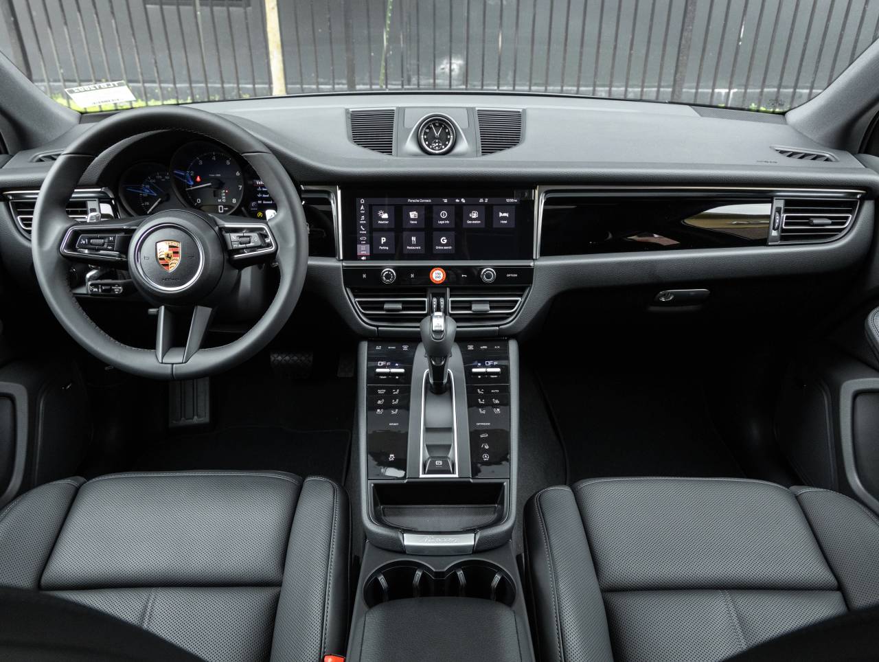 2026 Porsche Macan AWD