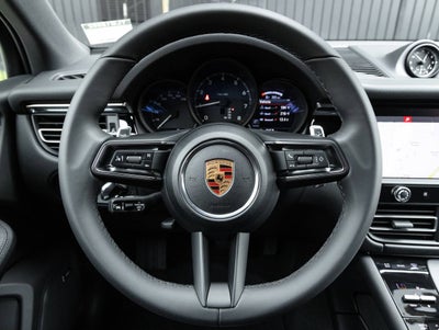 2026 Porsche Macan AWD