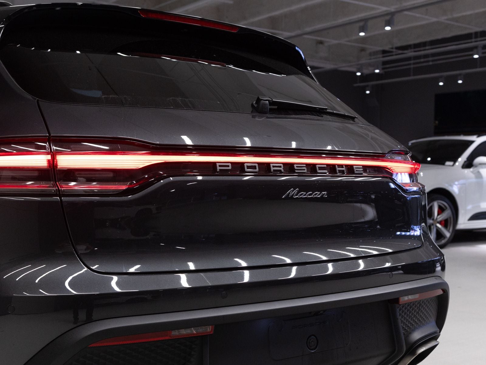 2026 Porsche Macan Macan