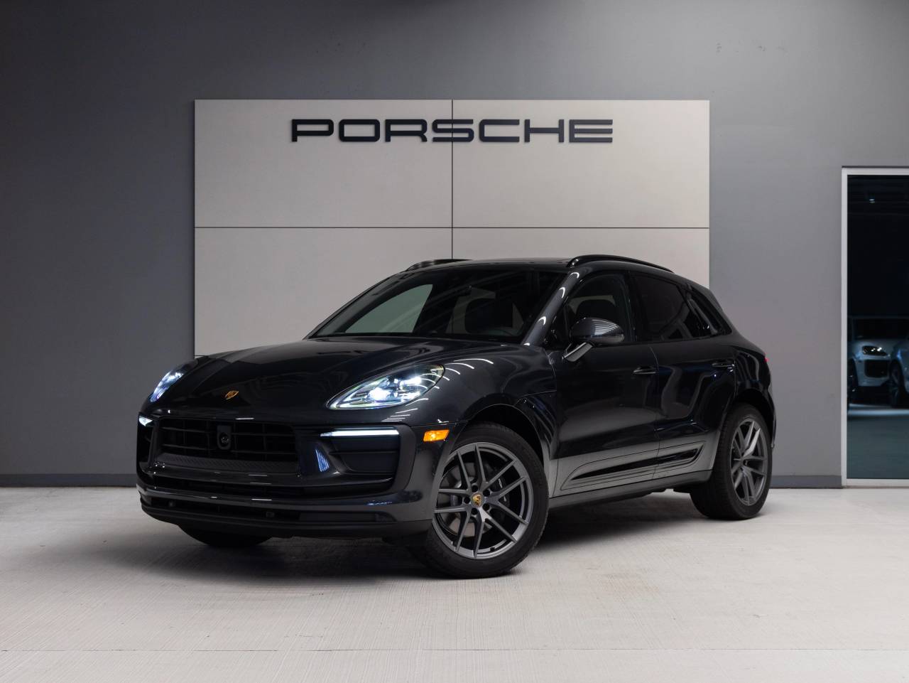2026 Porsche Macan Macan