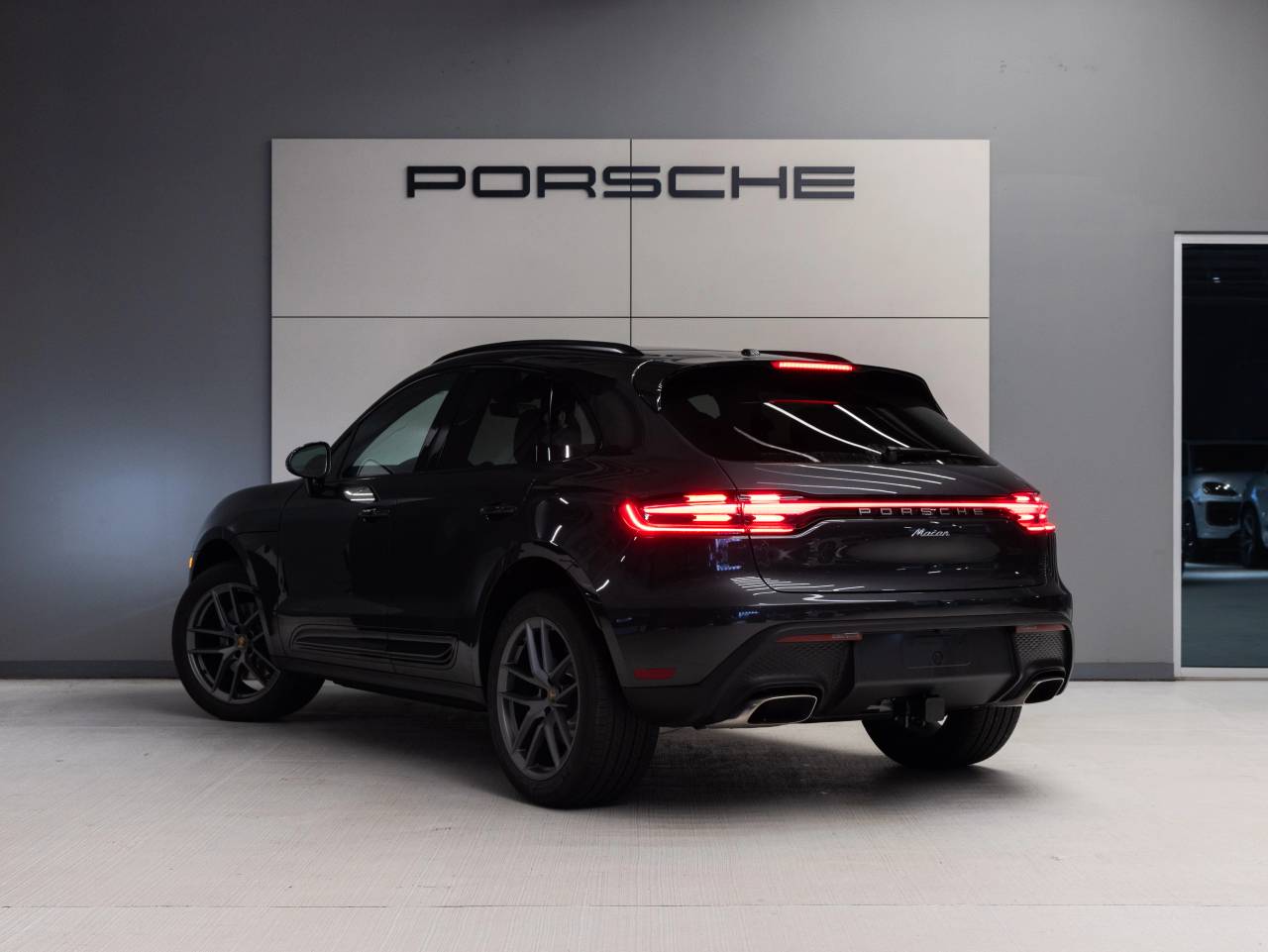 2026 Porsche Macan Macan
