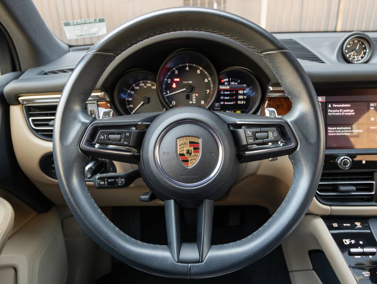 2023 Porsche Macan Macan (MY23)