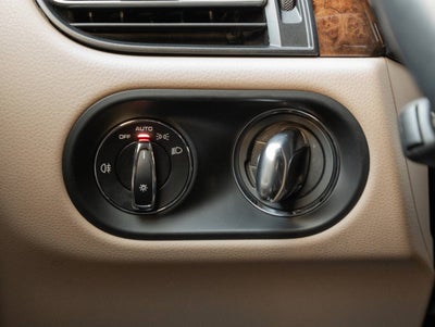 2023 Porsche Macan Macan (MY23)