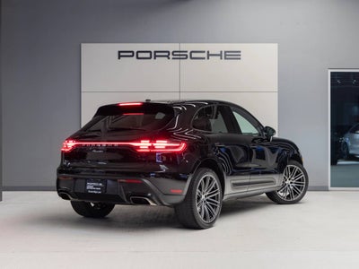 2023 Porsche Macan Macan (MY23)