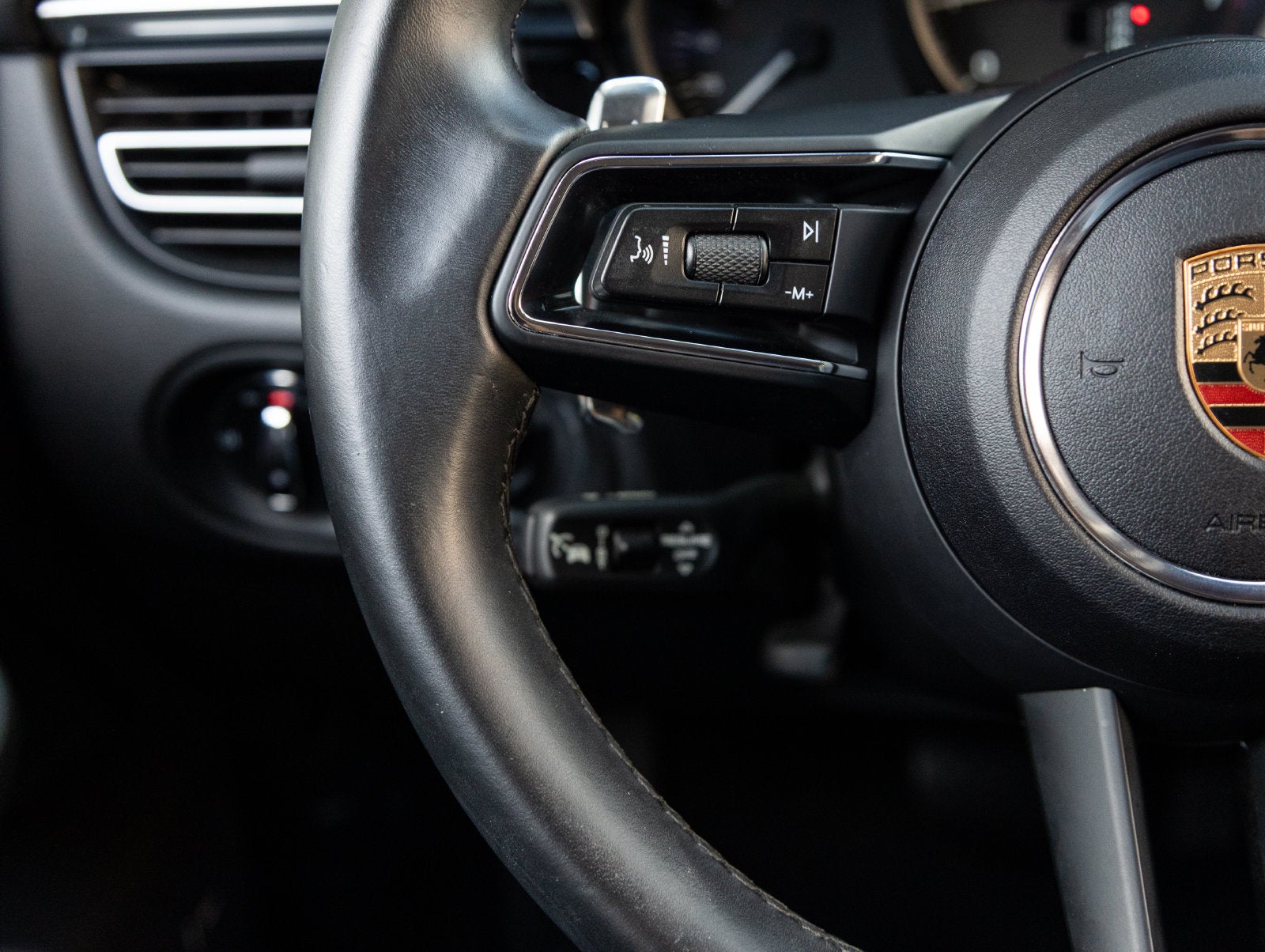2024 Porsche Macan Macan