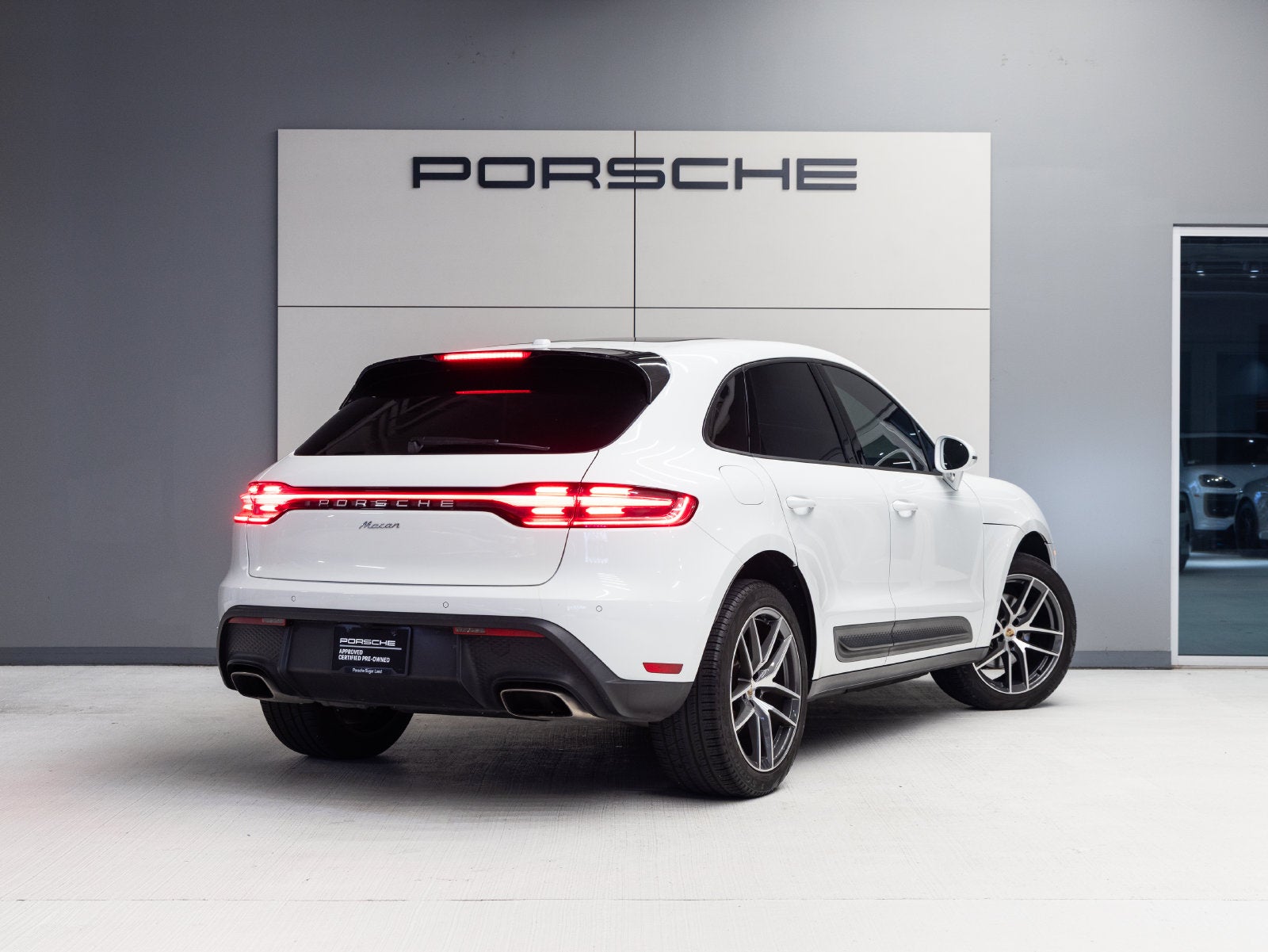 2024 Porsche Macan Macan