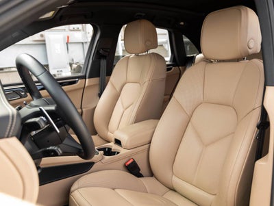 2025 Porsche Macan Macan