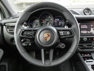 2025 Porsche Macan Macan T
