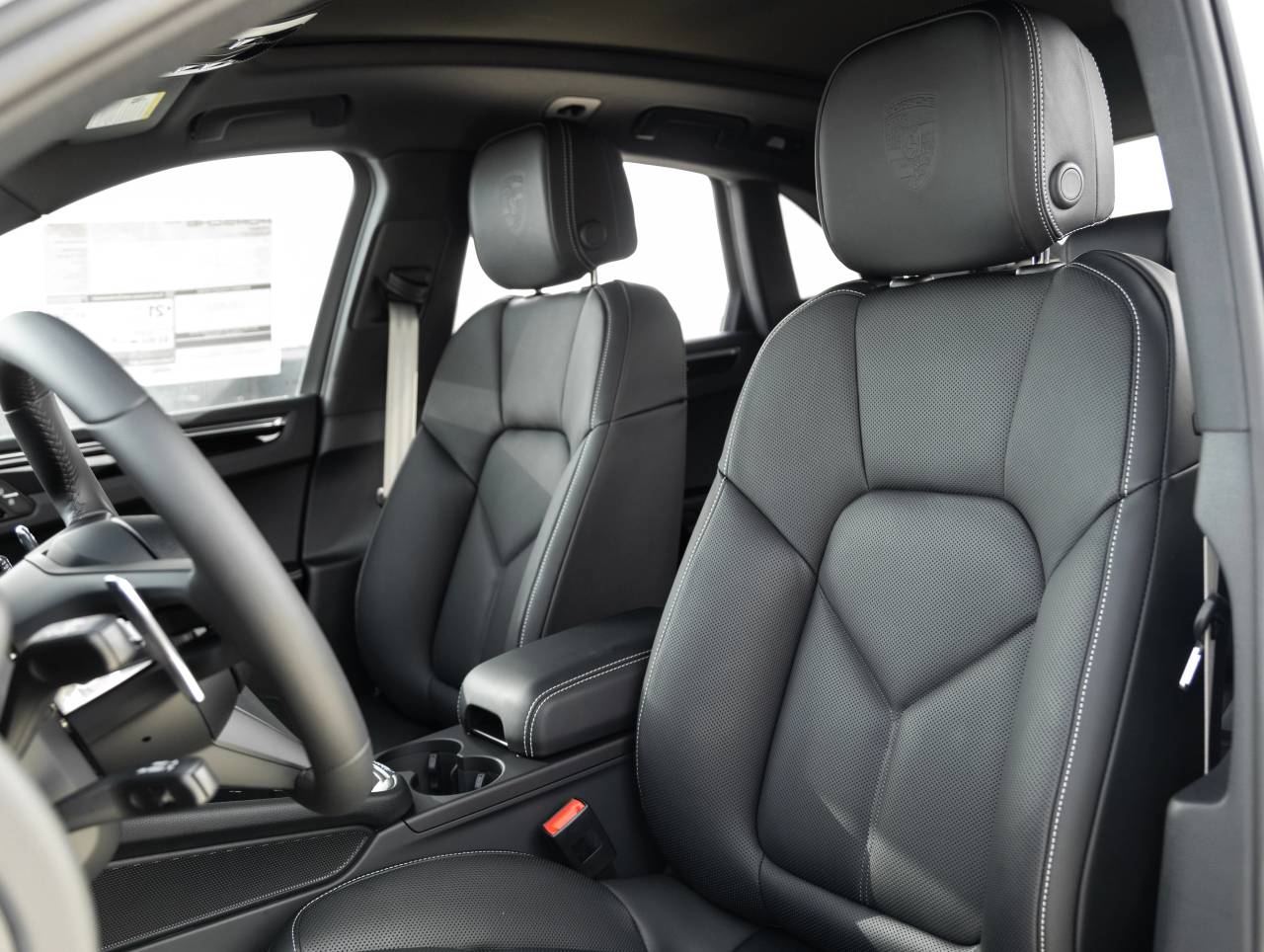 2025 Porsche Macan Macan T