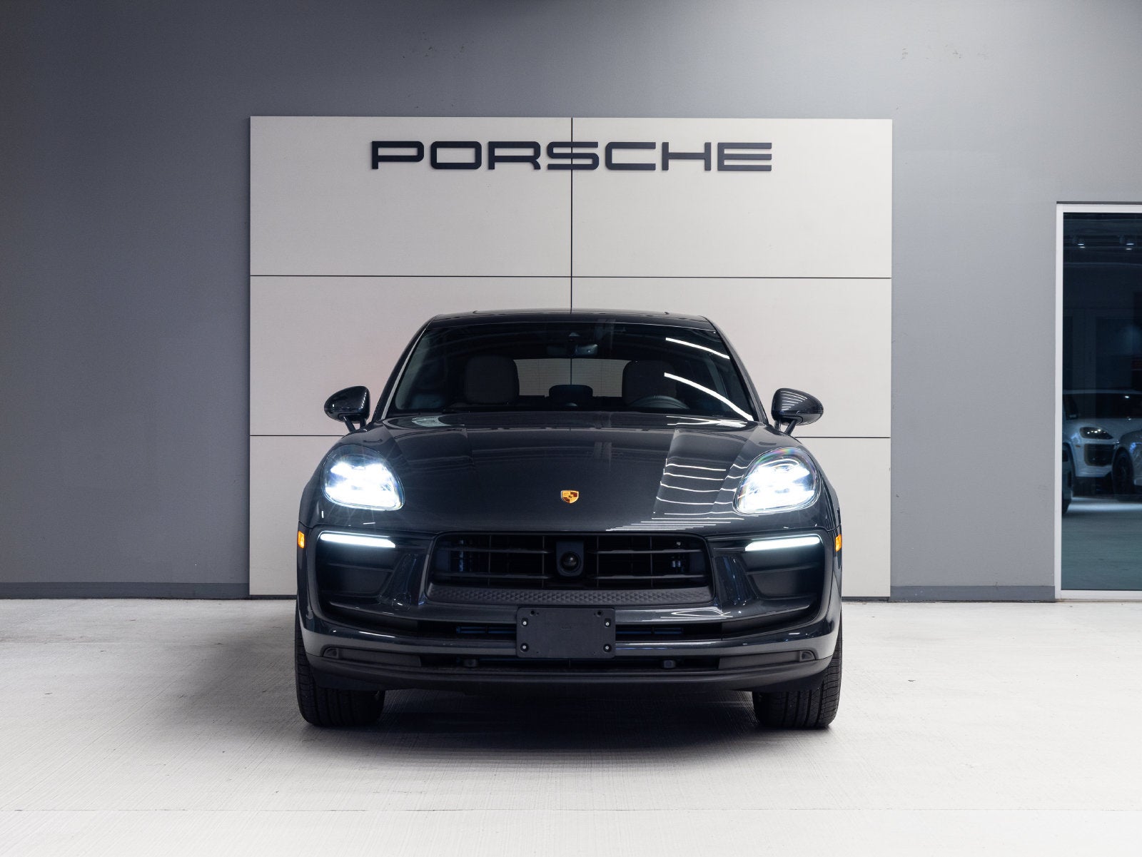 2026 Porsche Macan Macan
