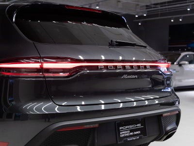 2026 Porsche Macan Macan