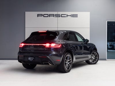 2026 Porsche Macan Macan
