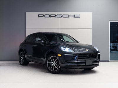 2026 Porsche Macan Macan