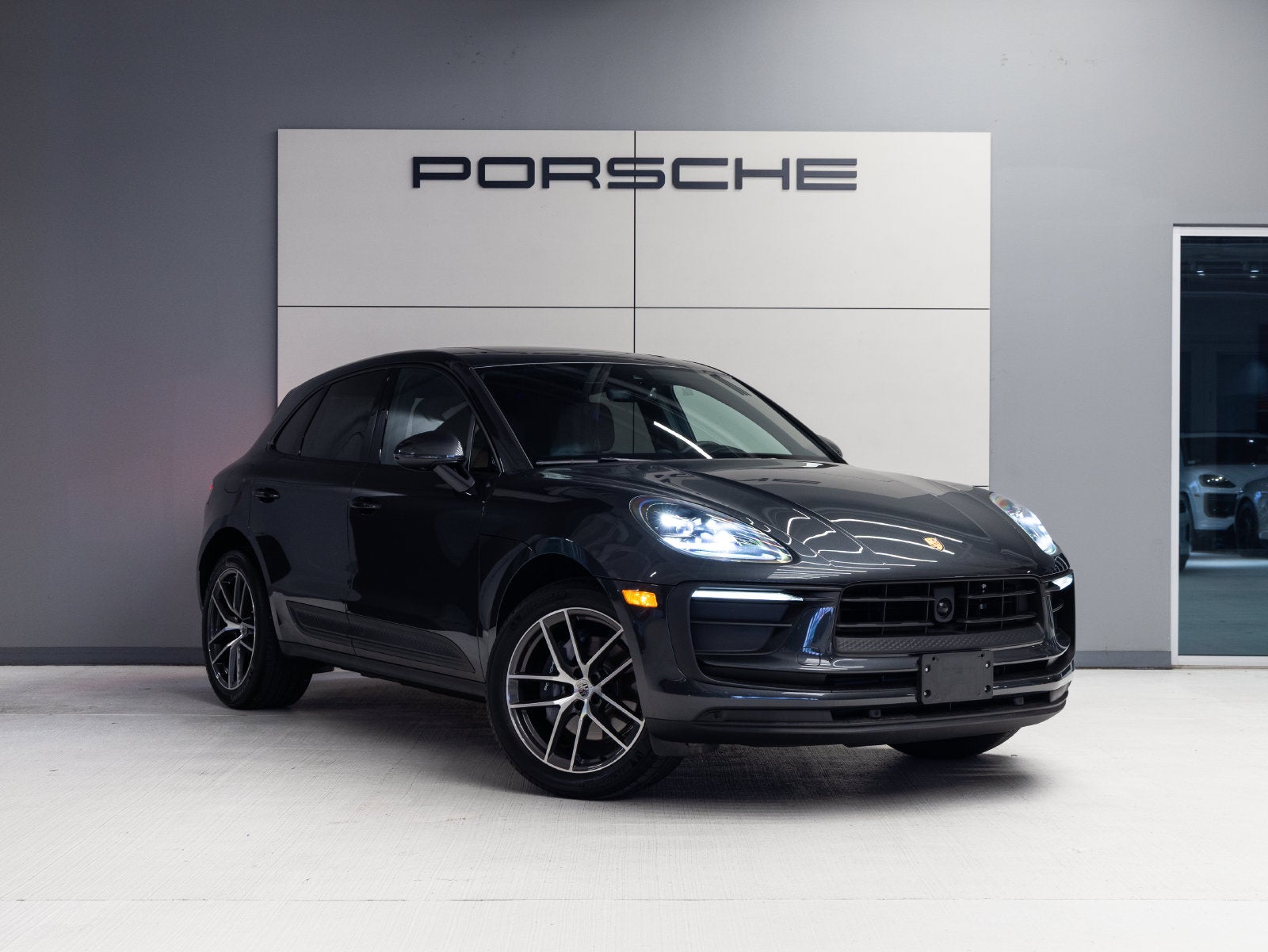 2026 Porsche Macan Macan