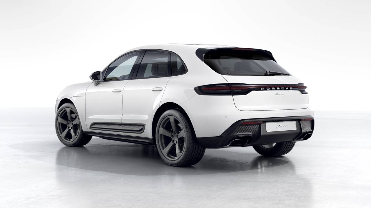 2026 Porsche Macan AWD