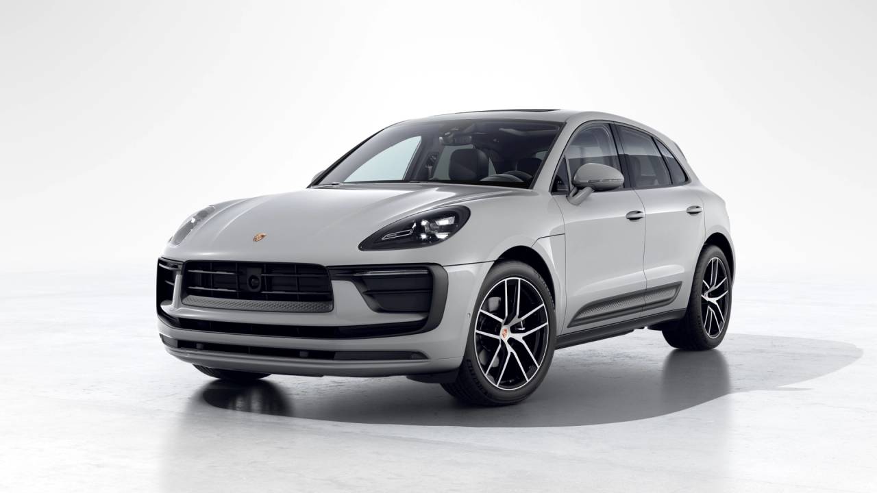 2026 Porsche Macan AWD
