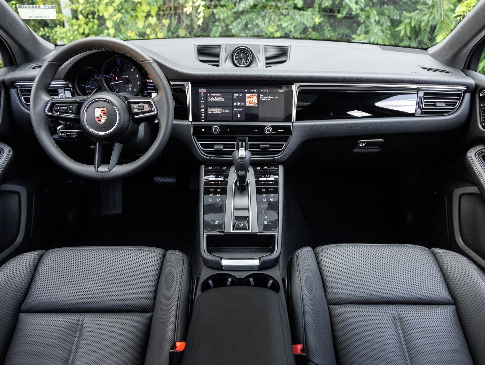 2026 Porsche Macan Macan